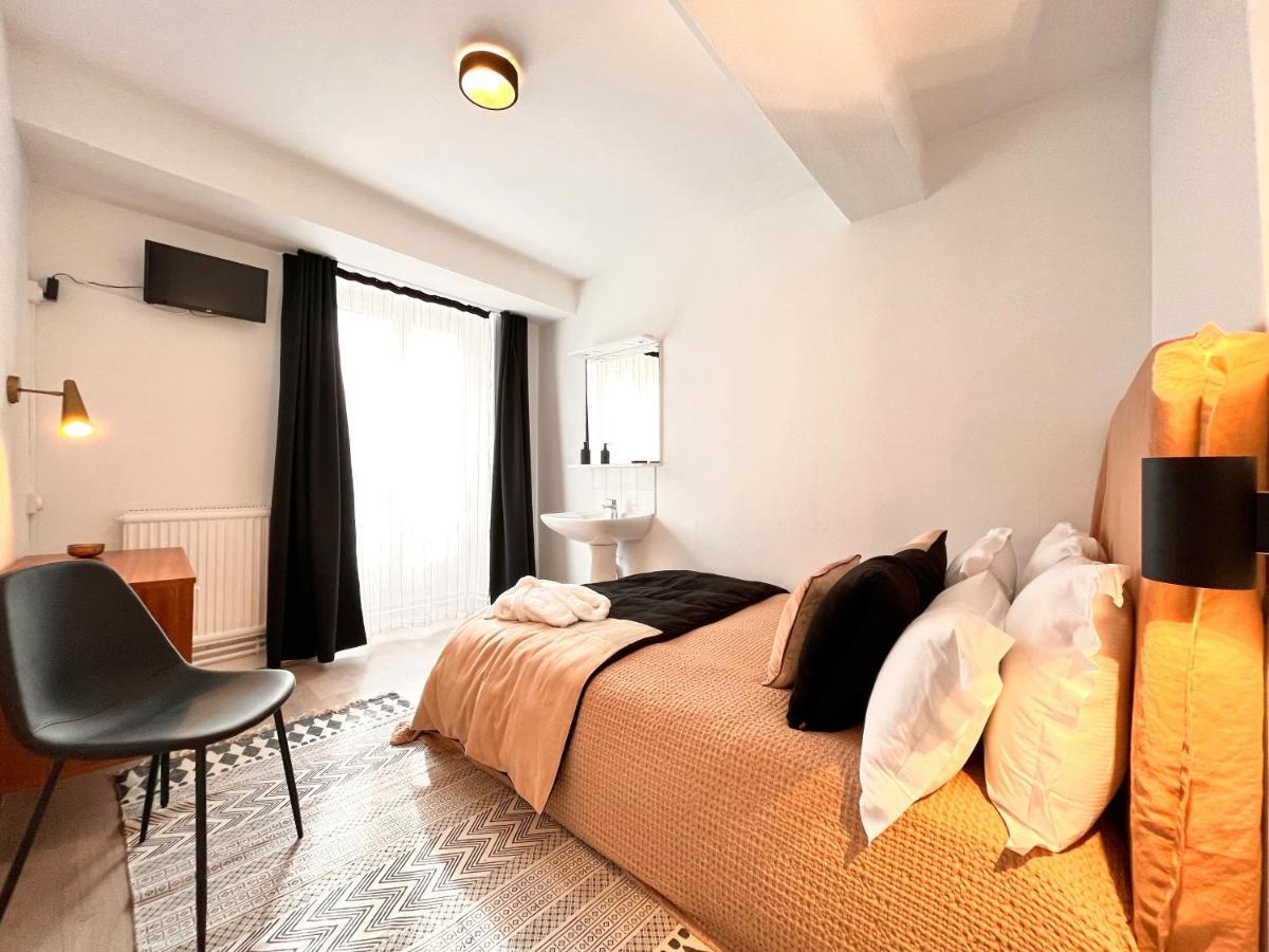 Hotel Du Commerce Cluny Eksteriør billede