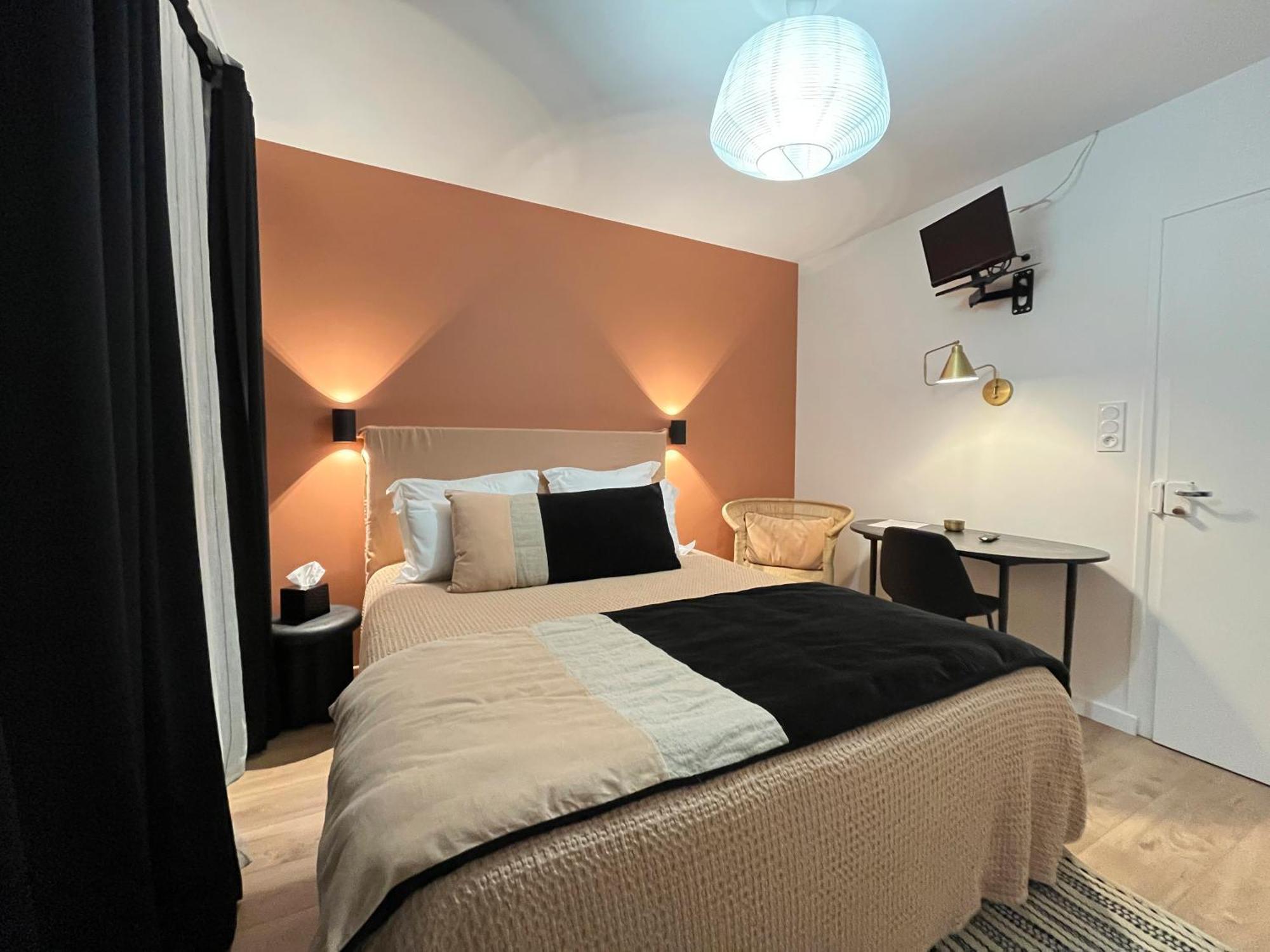 Hotel Du Commerce Cluny Eksteriør billede