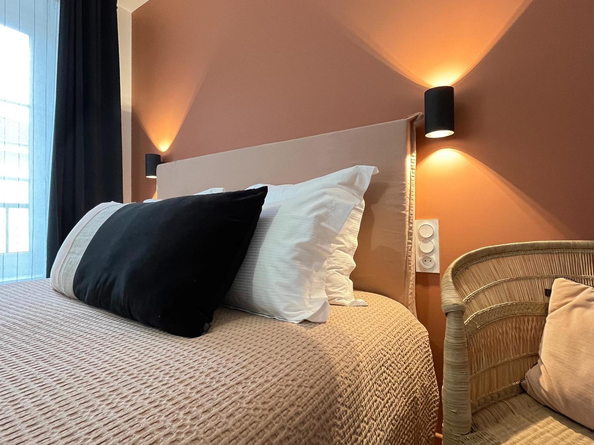 Hotel Du Commerce Cluny Eksteriør billede